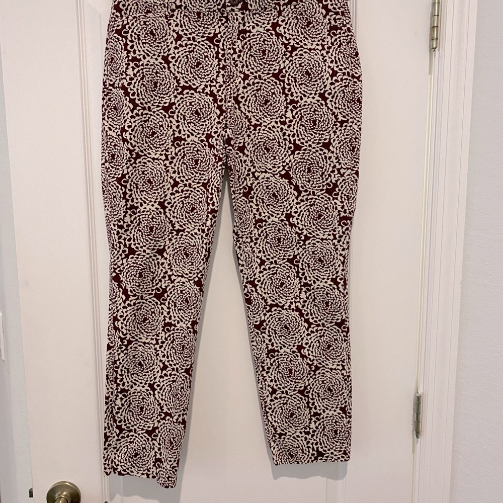 Gap khaki style pants.